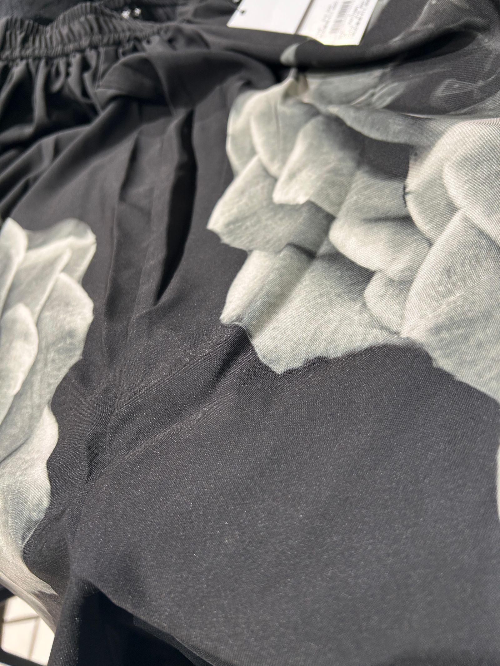 ギャザーバギートラウザーズ 薔薇 455006-022P 【NOID.】