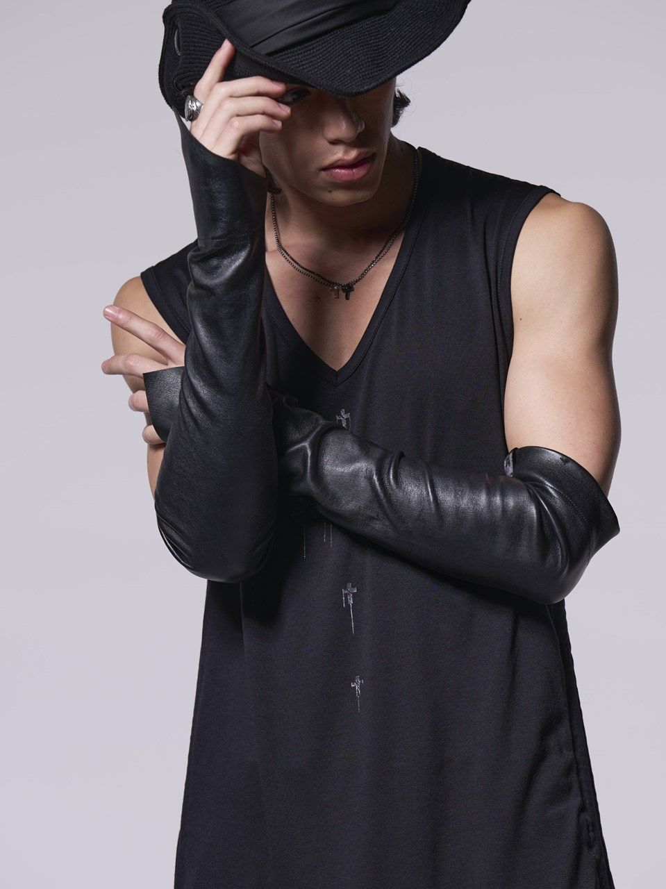 《予約品》 Deer LeatherArmBand / レザーアームバンド / ブラック
