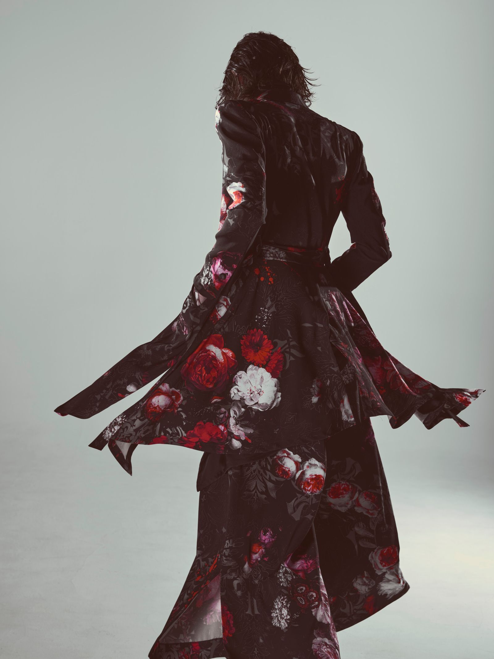 【予約品 6月29日(月) 締切】Goth Flora Suede Satin Wide Tuck Slacks / ワイドタックスラックス / ブラック