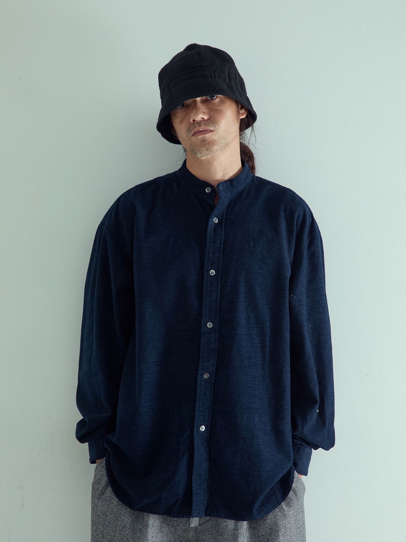 【予約品 】MOULOFFICER / シャツ / ネイビー