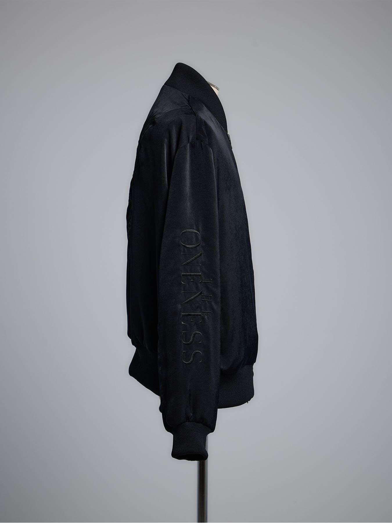 【予約品 5月18日(日) 締切】Reversible Bomber Jacket / リバーシブル ボンバージャケット / ブラック&ブラック刺繍