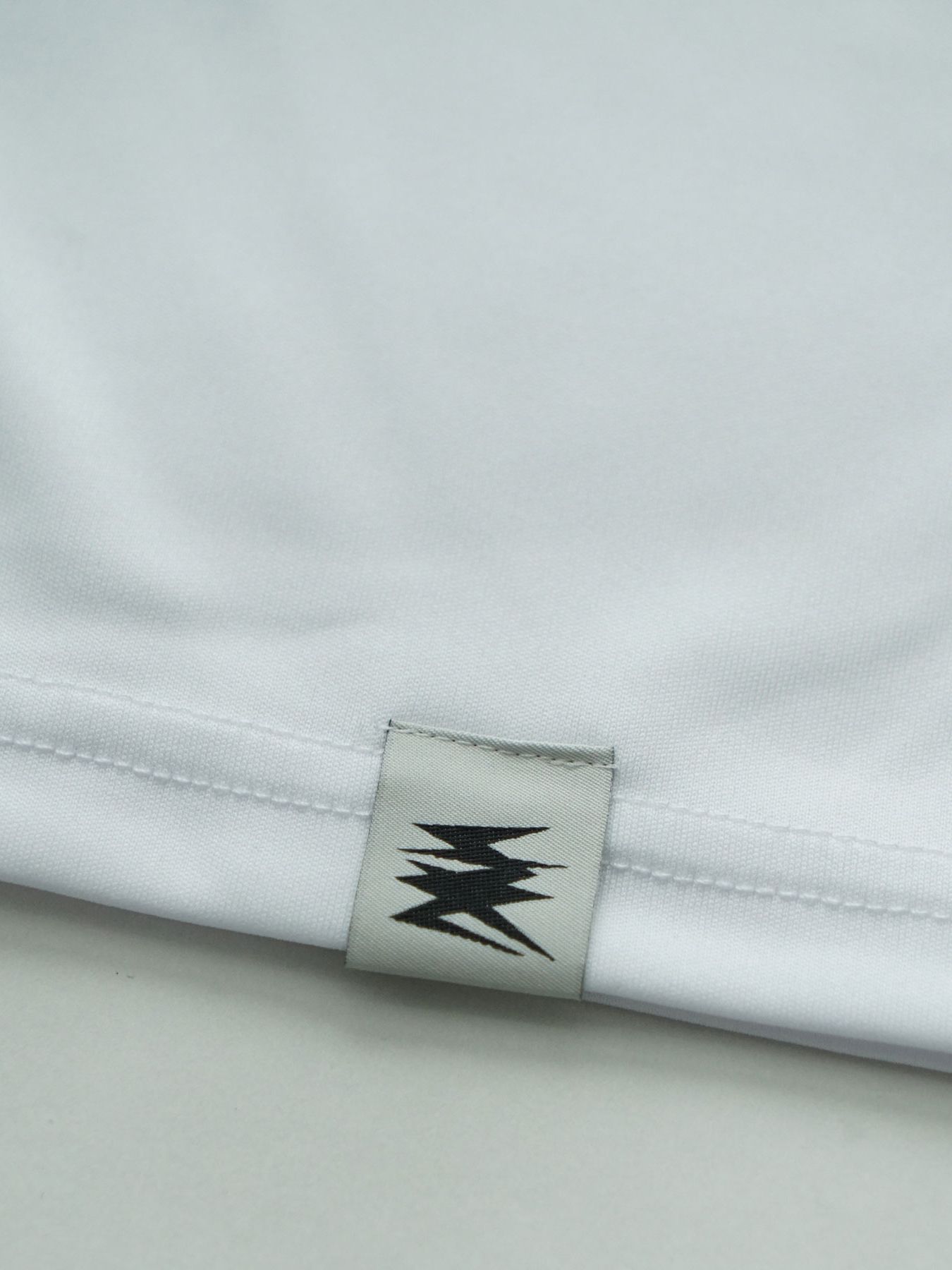 【予約品 11月23日(日) 締切】SLEEVELESS / トレーニングウェア / WHITE
