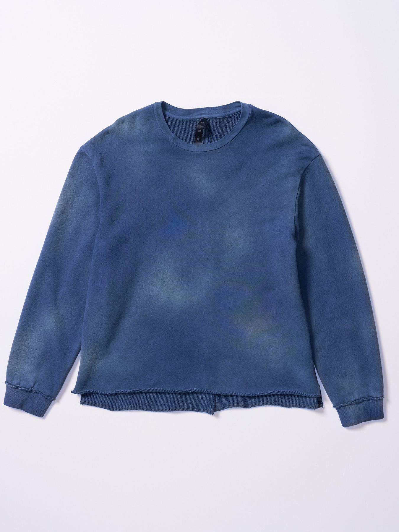 【予約品 4月19日(日) 18時締切】fade cut-off sweatshirt / フェード カットオフ スウェットシャツ / フェードネイビー