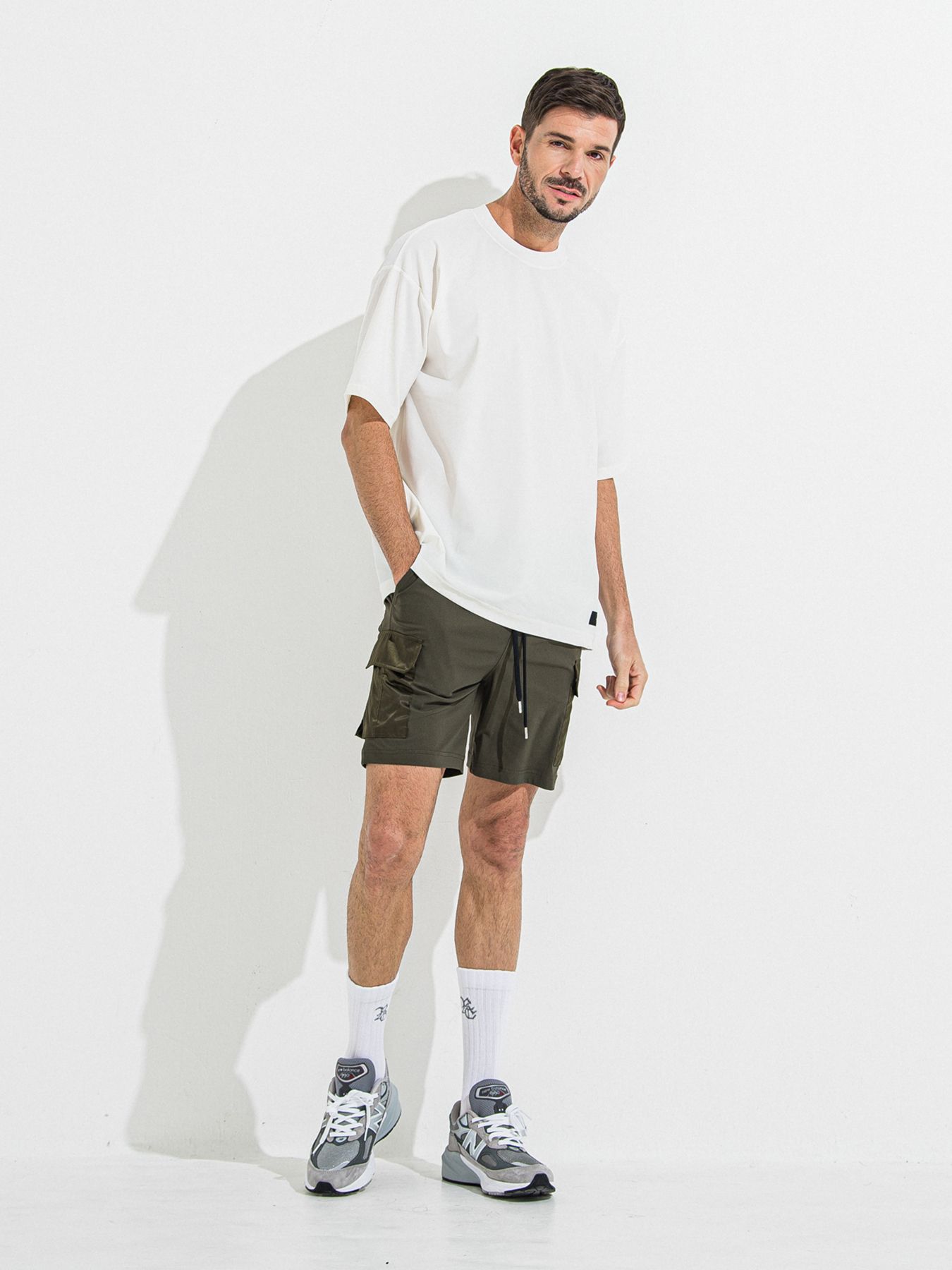 【予約品 】DARRELL CARGO SHORTS / ダレルカーゴショーツ / カーキ