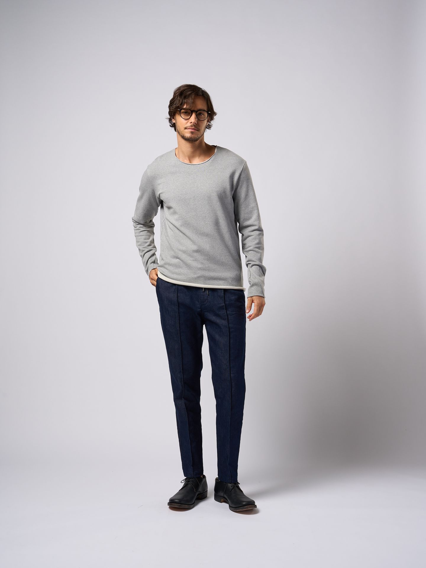 【予約品9月19日 10時締め】 cut-off sweatshirt  / Tシャツ / グレー
