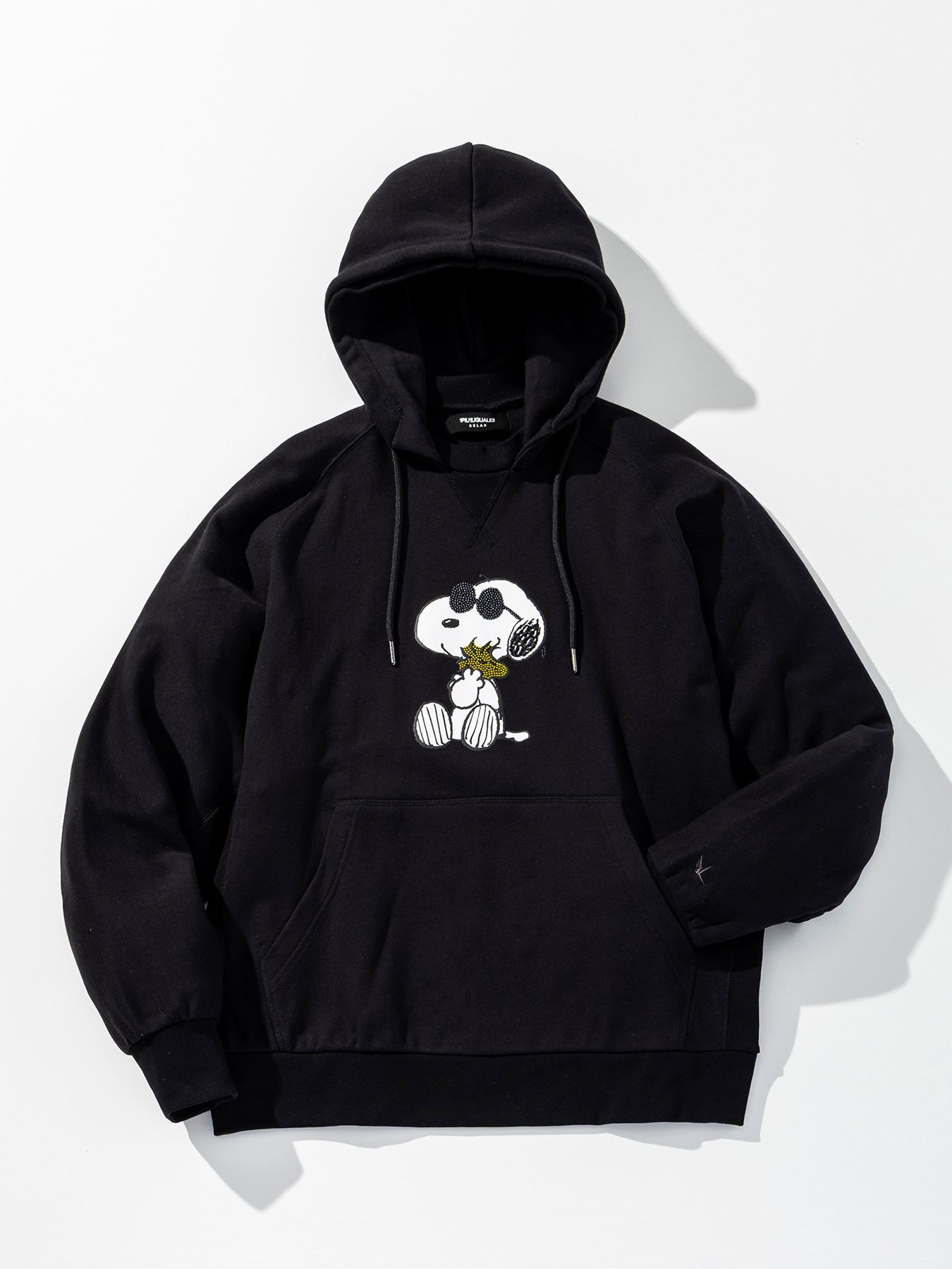 《スヌーピー コラボ》ラインストーン SNOOPY & WOODSTOCK スウェットパーカー  / ブラック【PEANUTS × 1PIU1UGUALE3 RELAX】
