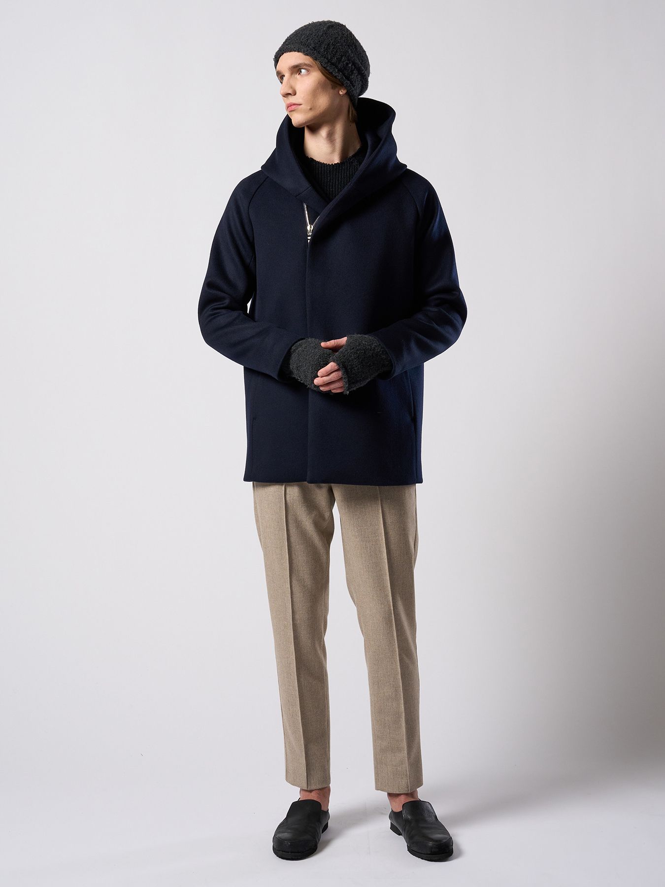 【予約品 4月19日(日) 18時締切】fancy yarn knit hand warmer / ニットハンドウォーマー / チャコール