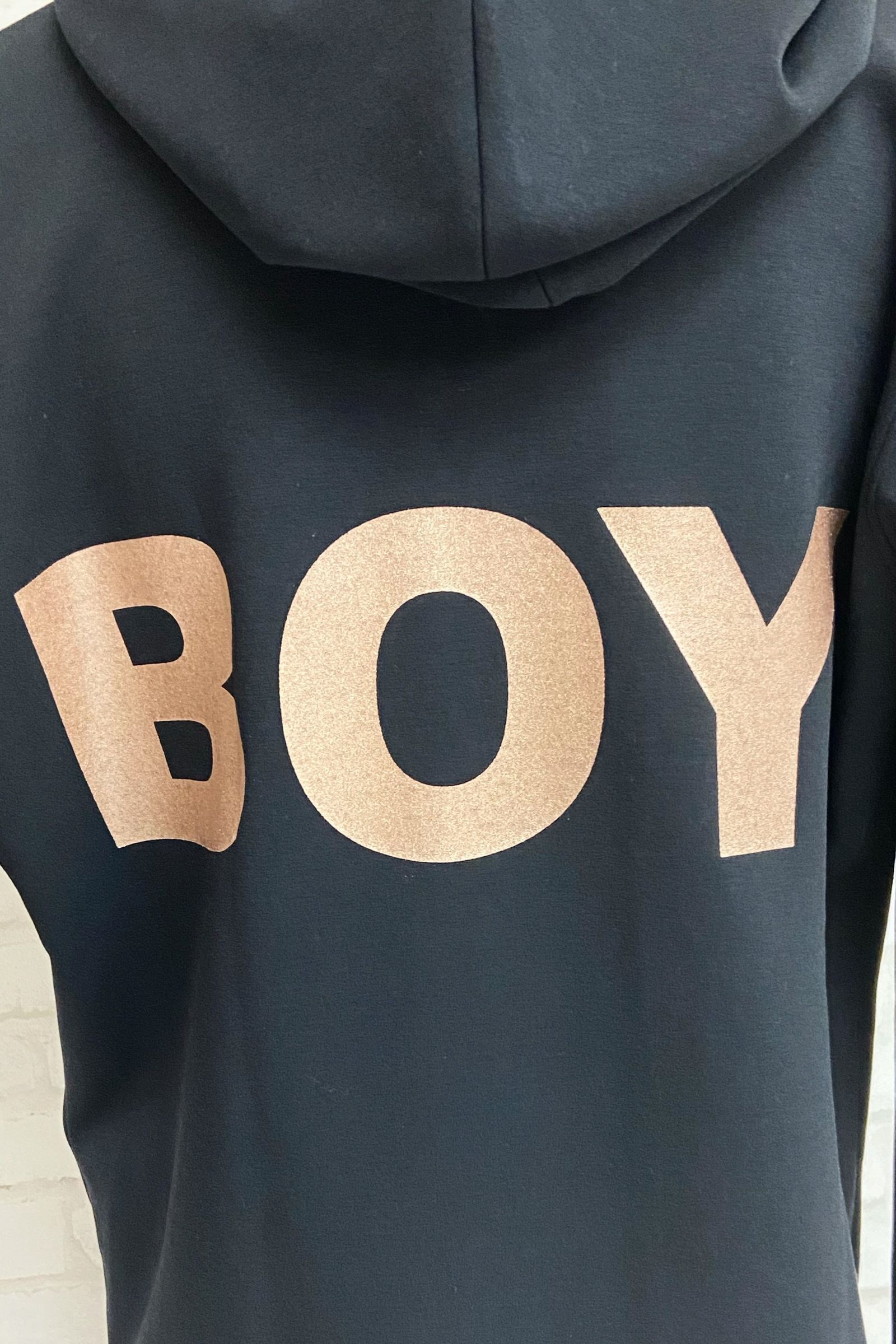 バックプリントジップアップパーカー / Black 【BOY LONDON】