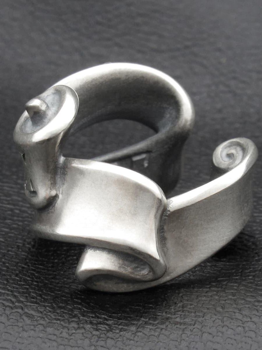 【受注生産品】 Flap Ribbon Ear Cuff / LOVE / フラップリボンイヤーカフ ラブ