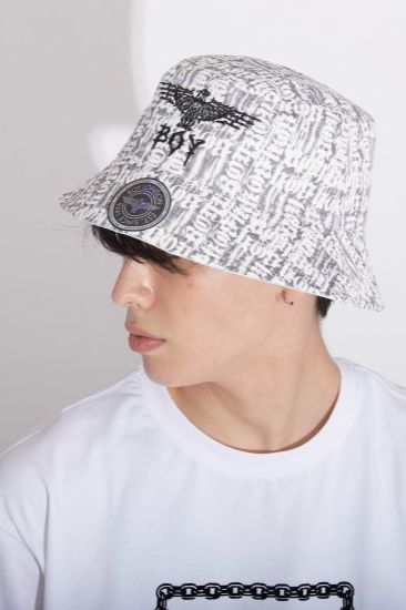 BOY LOGO REVERSIBLE BUCKET HAT/ ホワイト 【BOY LONDON】