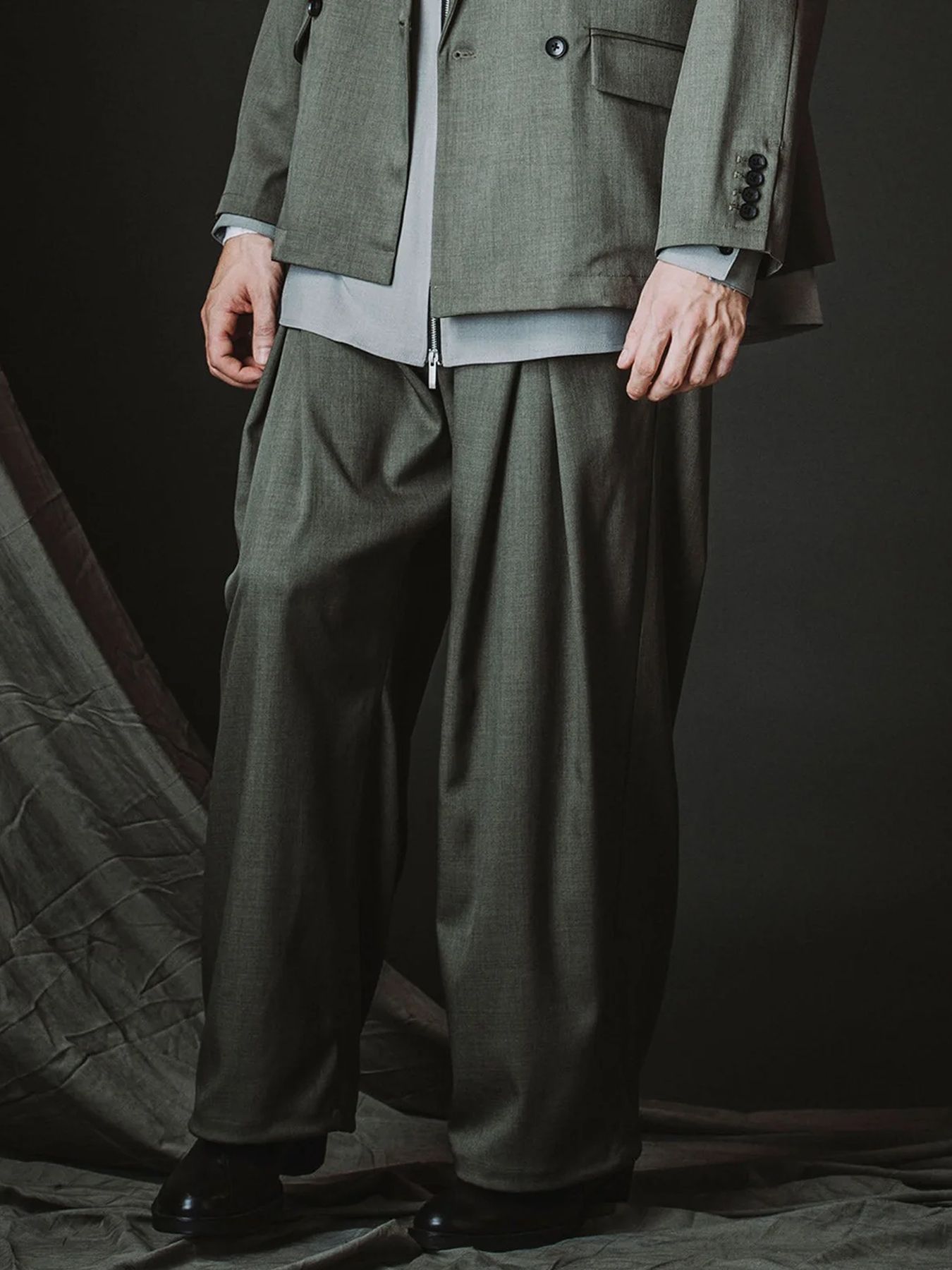 2WAYクロスタックイージーワイドトラウザーズ / グレー【NOID.】