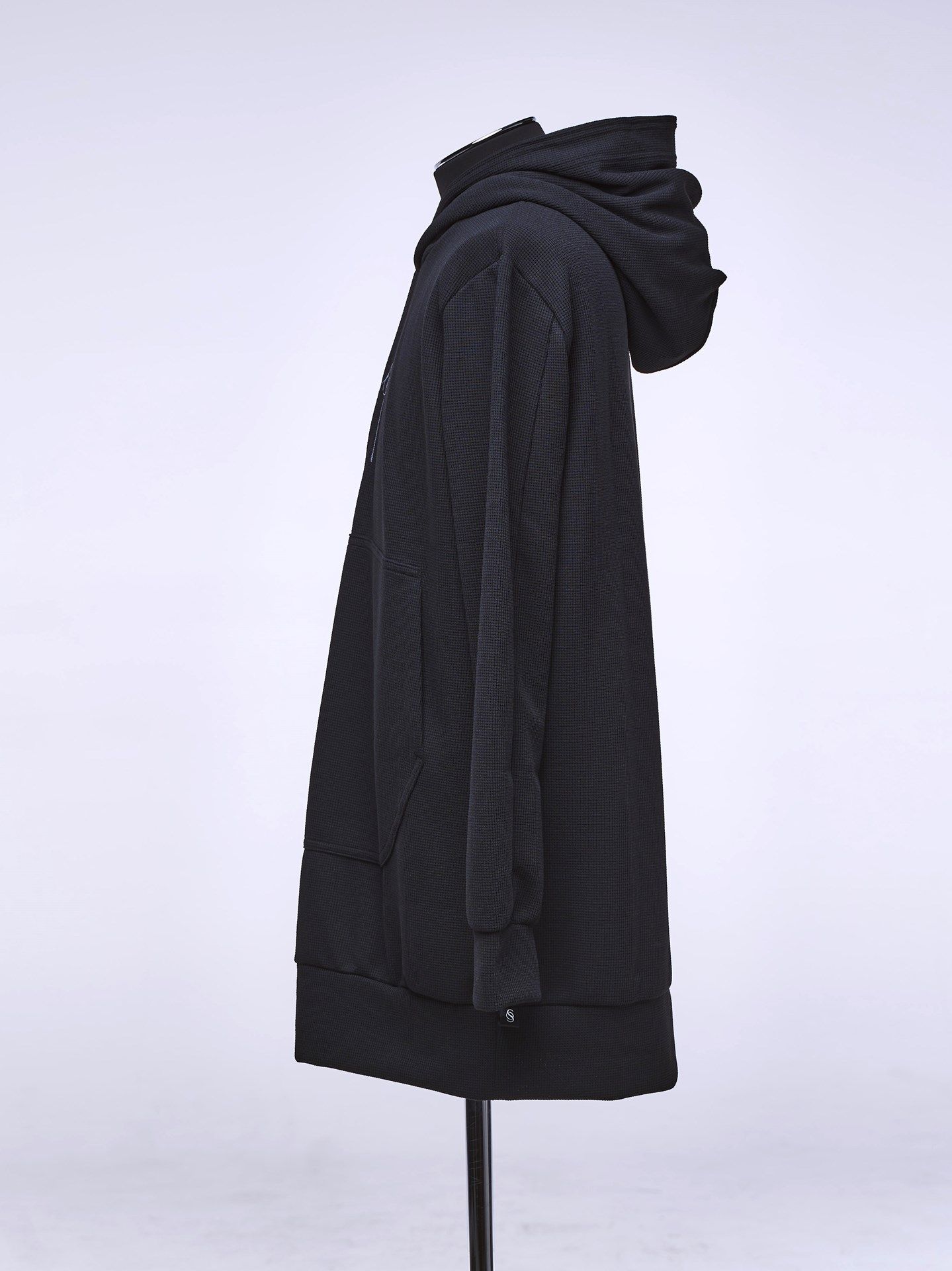 《予約品》 LooseHoodie / パーカー / ブラック 【THE ONENESS】