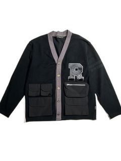 《予約品8月31日 23時55分締め》 POCKET CD / カーディガン / ブラック 【roarguns 】 2024年2月入荷予定