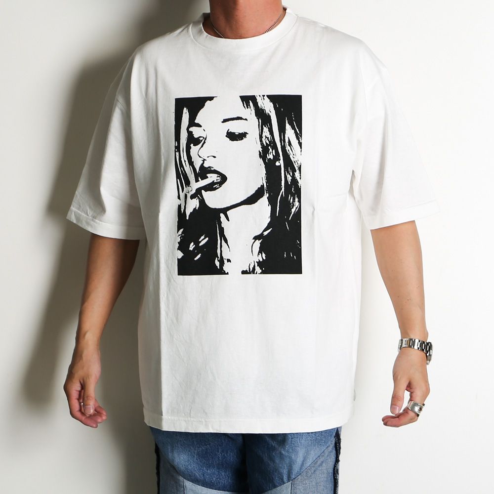 国内買付 MINEDENIM Monochrome Two tone Face Crewneck Tシャツ MINEDENIM - Monochrome Two tone Face Crewneck T-SH (BLK