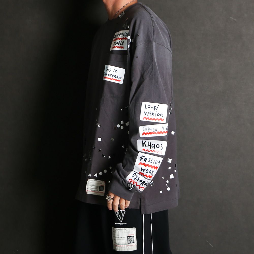 Embellished Sticker Long Sleeves Tee - BLACK / エンブリッシュド ステッカー ロングスリーブTシャツ / A16LT591