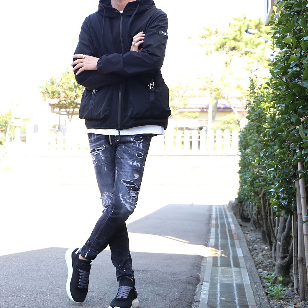 【TATRAS】×【DSQUARED2】 イタリアコーディネート