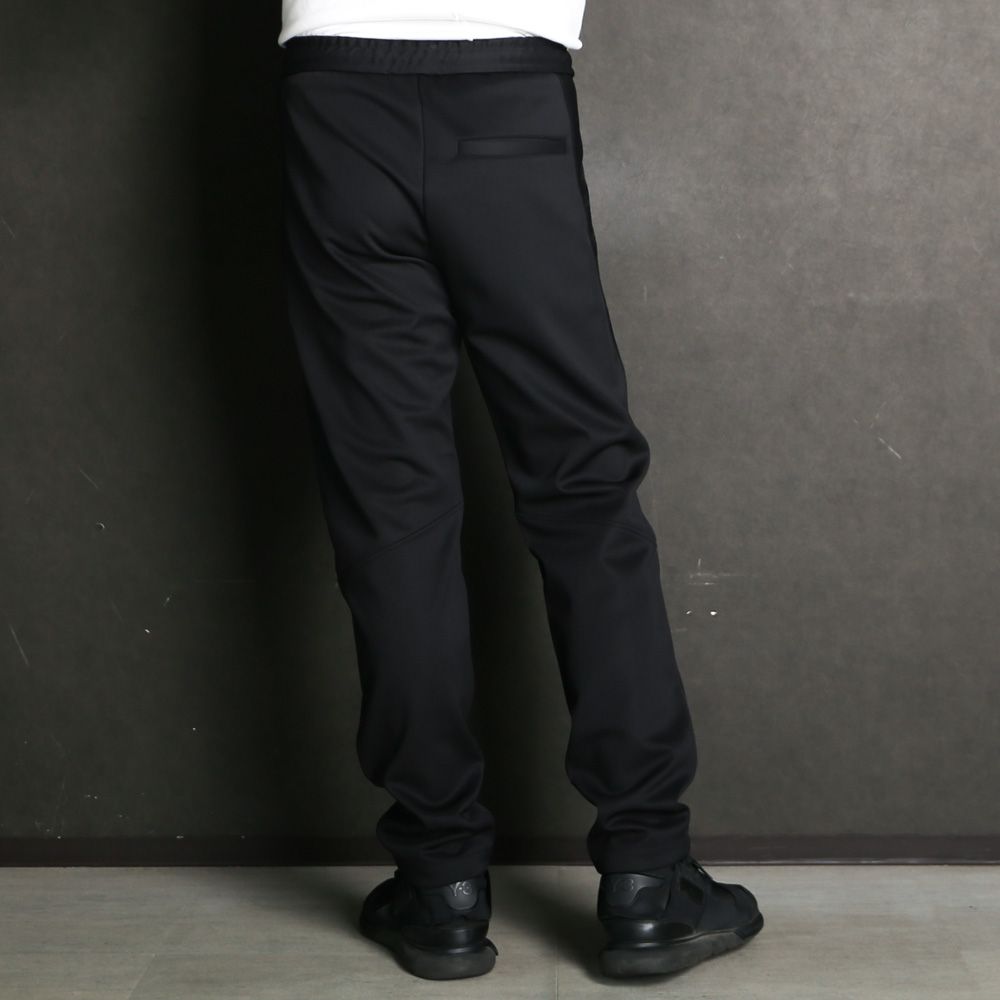 MENTORE メントーレ - BLACK / テーパードパンツ / MCKA0855103588