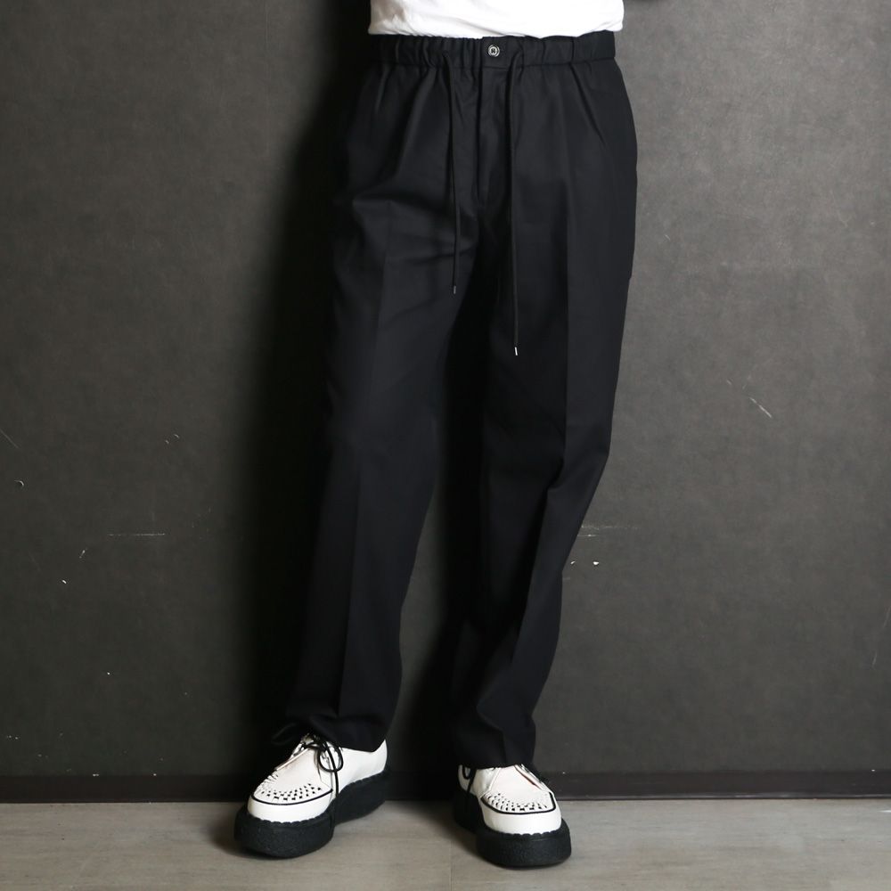 Flat Tapered Easy Trousers - Black / オーガニックGIZA60/3サバイバルクロス® - フラットテーパードイージートラウザーズ / A26C03PT01C