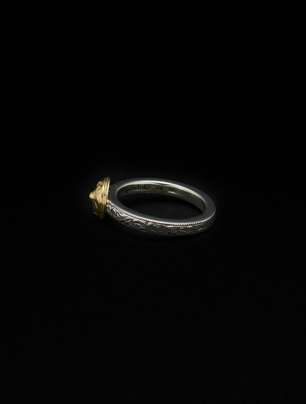 Engraved Tiny Rivet Ring / リング / RX-729-2