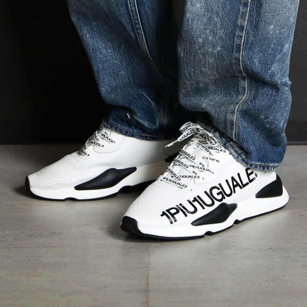 1PIU1UGUALE3 RELAX - 1PIU LOGO SNEAKERS - WHITE / サイドロゴ