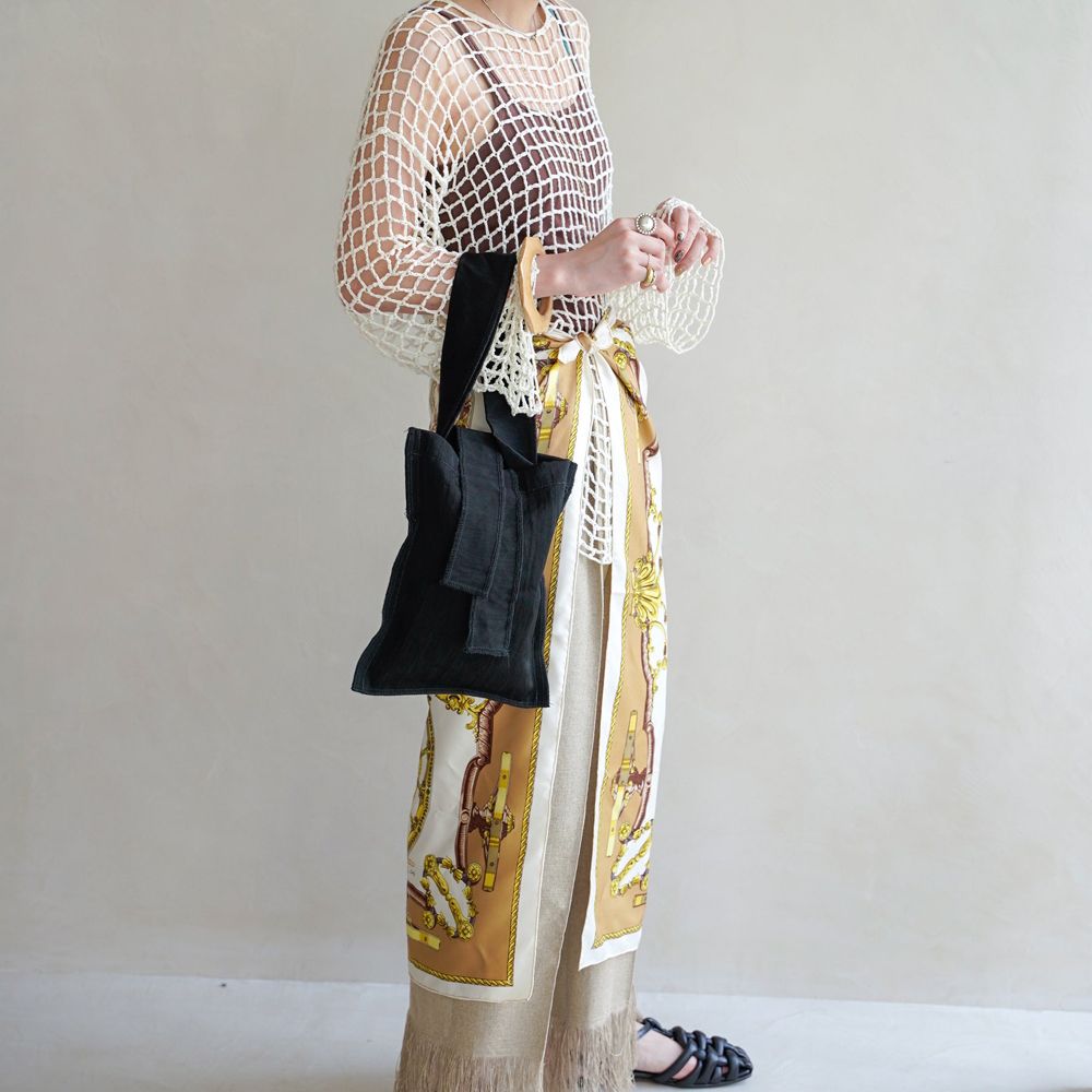 MARY INSIDE OUT TOTE - S / CERATO BRIGHT / BLACK / ITTI-BAG-129-CB