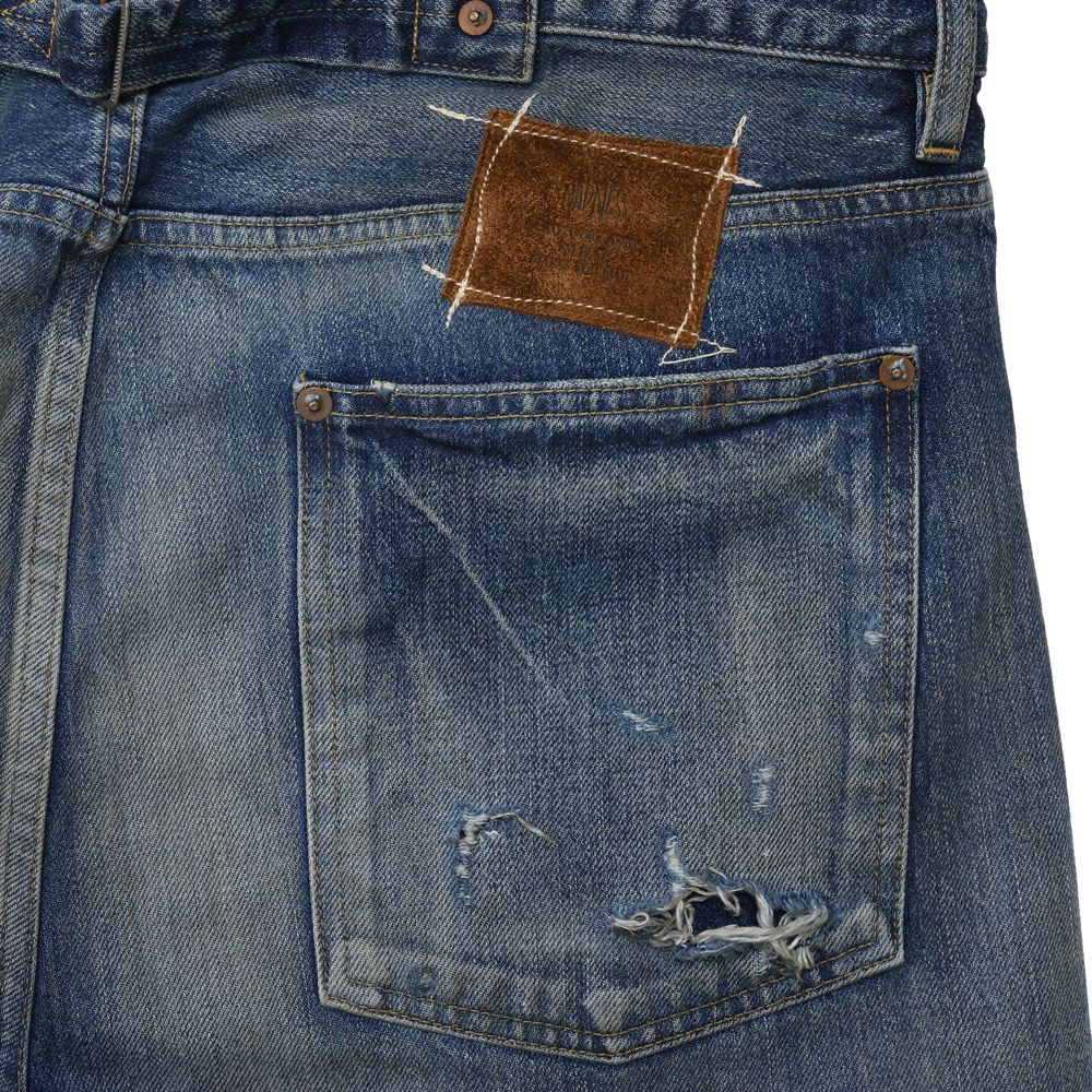 MADNESS AGING DENIM PANTS. RELAXED (LIGHT DISTRESSED) / FW24-JJN2