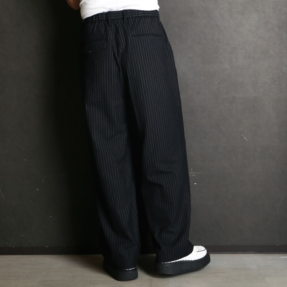 Wide Chalk Stripe Utility Trousers / ワイドトラウザー - ポリエステルレーヨン 2WAYストレッチ / SN-633B