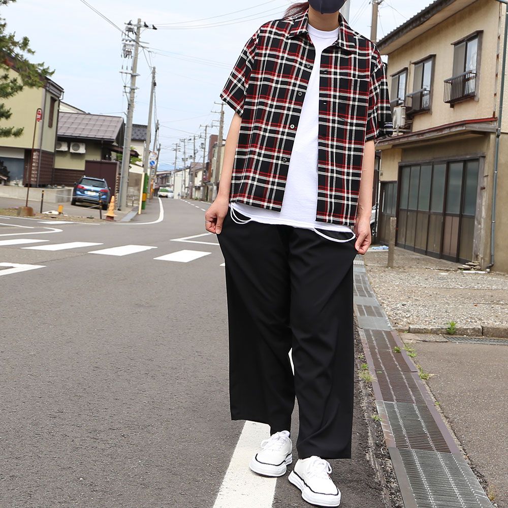 N.HOOLYWOOD×Maison MIHARA YASUHIRO×VICTIM×Iroquoisコーディネート(女性モデル173cm)