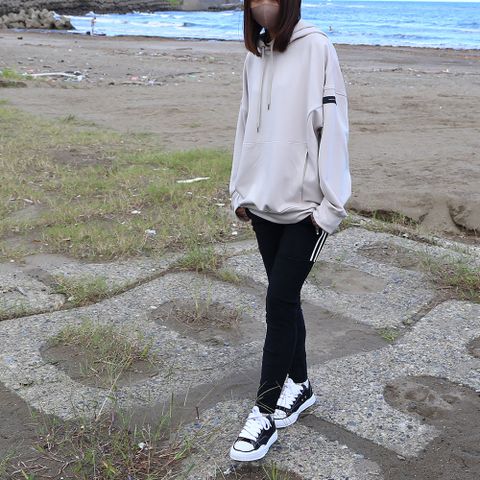 RESOUND CLOTHING×Maison MIHARA YASUHIRO コーディネート(女性モデル166cm)