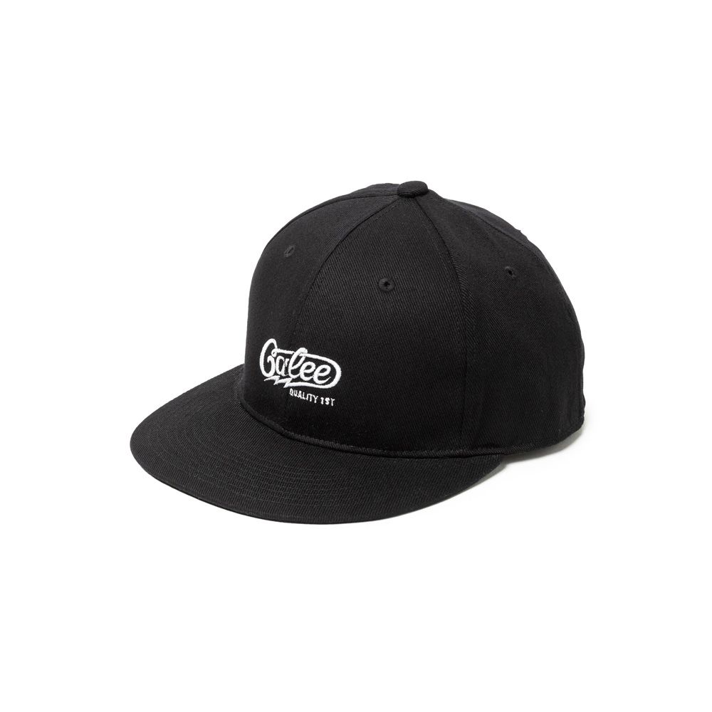 CALEE - CALEE LOGO EMBROIDERY TWILL CAP - BLACK × BLUE CALEE - CALEE LOGO EMBROIDERY TWILL CAP - BLACK × BLUE