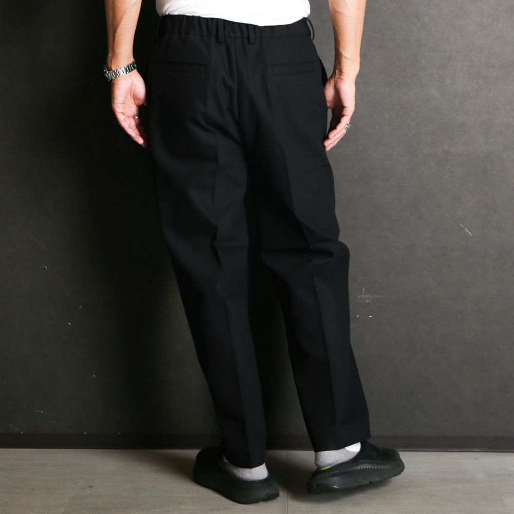FLAT TAPERED TROUSERS - BLACK / オーガニックコットン サバイバルクロス - フラットテーパードイージートラウザーズ / A26A93PT01C