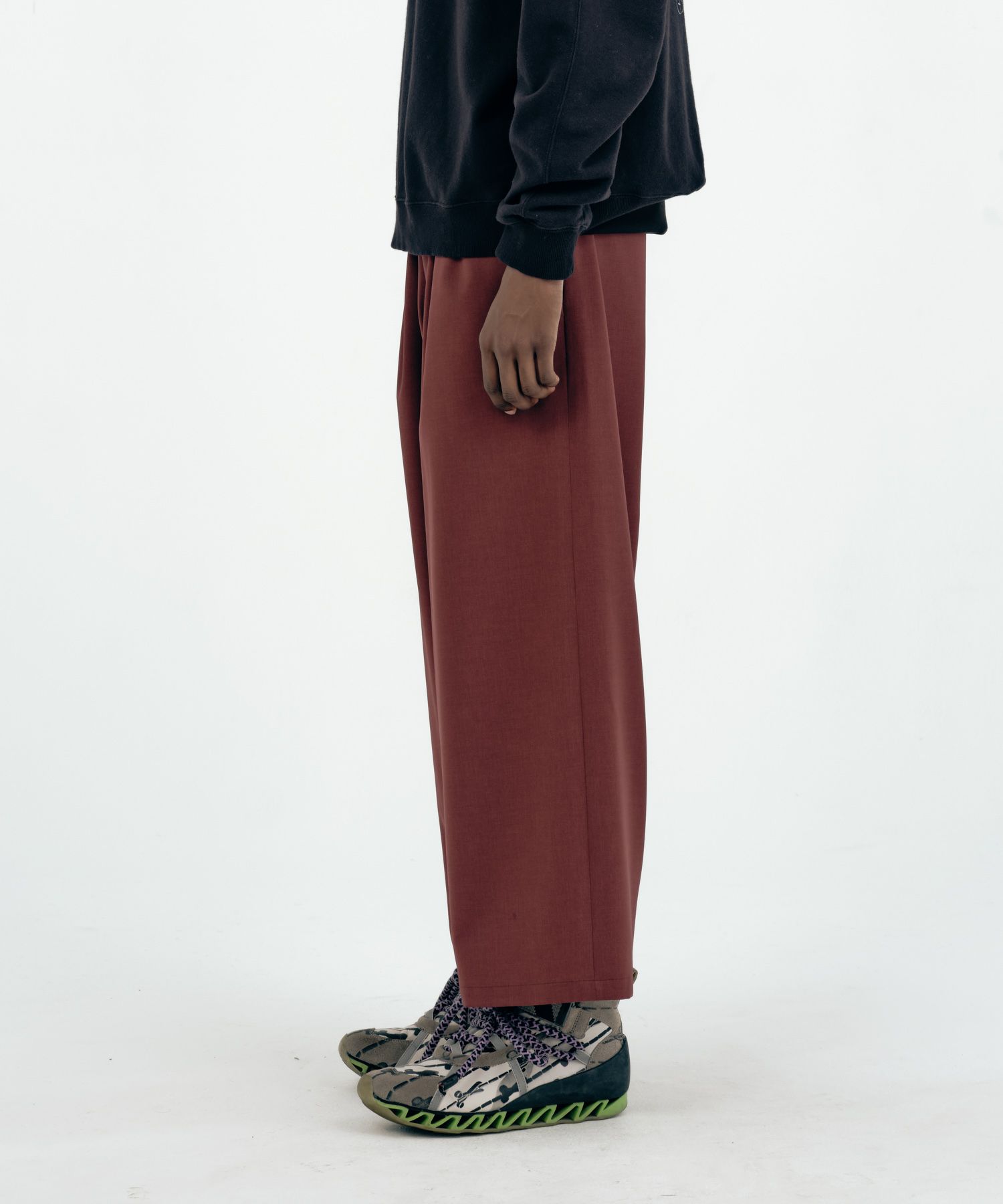 WORSTED WOOL-LIKE TWILL PT / 2タックワイドイージーパンツ / 478214