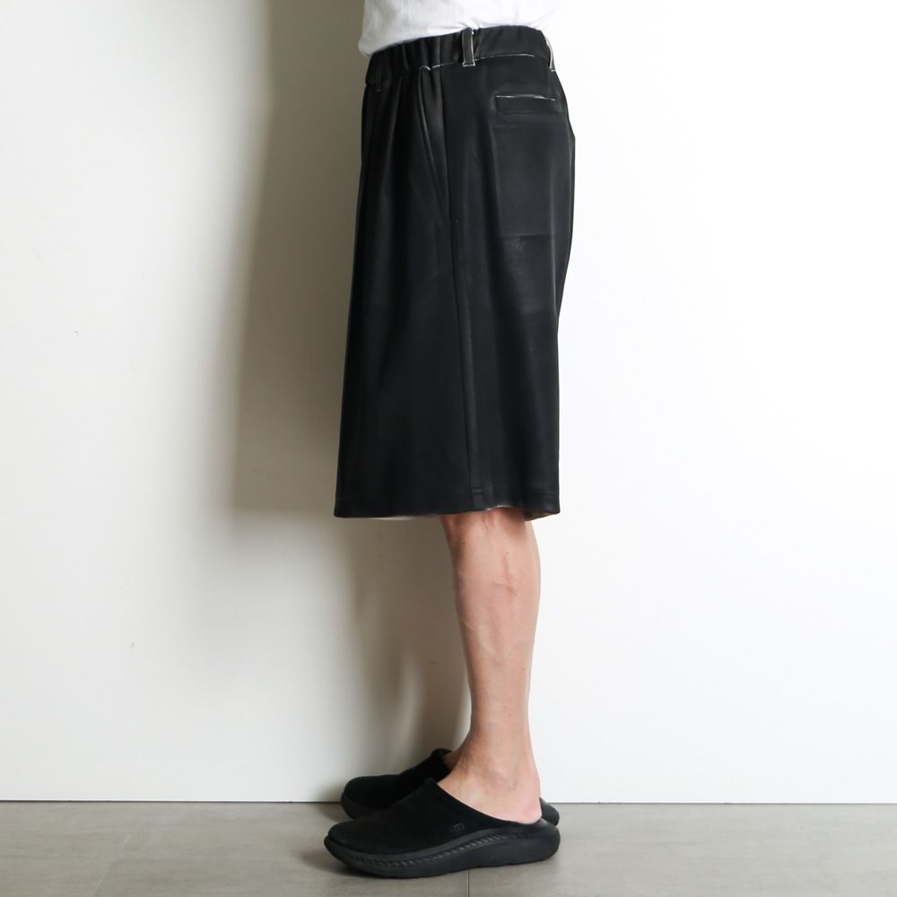 "Leather Coating Jersey" Short Track Pants - Black / レザーコーティングジャージ ショートトラックパンツ / TA26SS-PT090