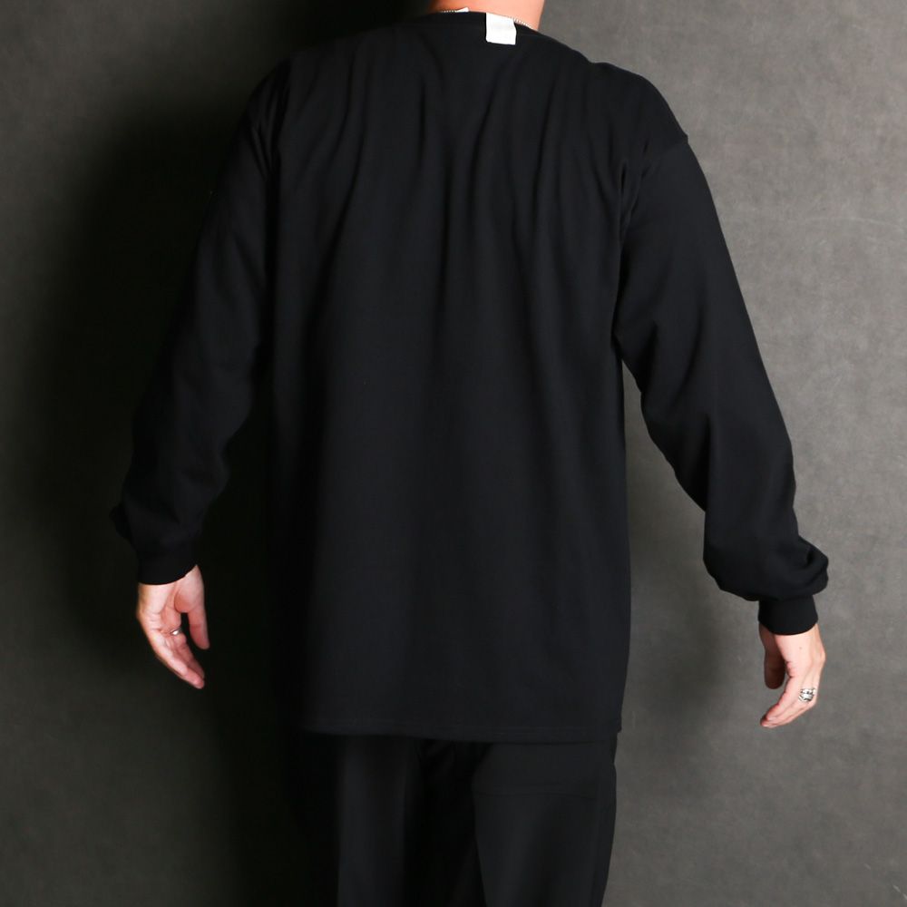 LONG SLEEVE T-SHIRT - BLACK / 9242-CS82