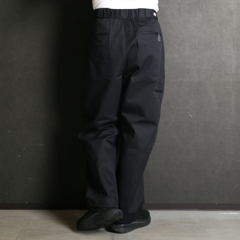 × DICKIES / 2TUCKS TROUSERS - BLACK / 2261-CP40-029