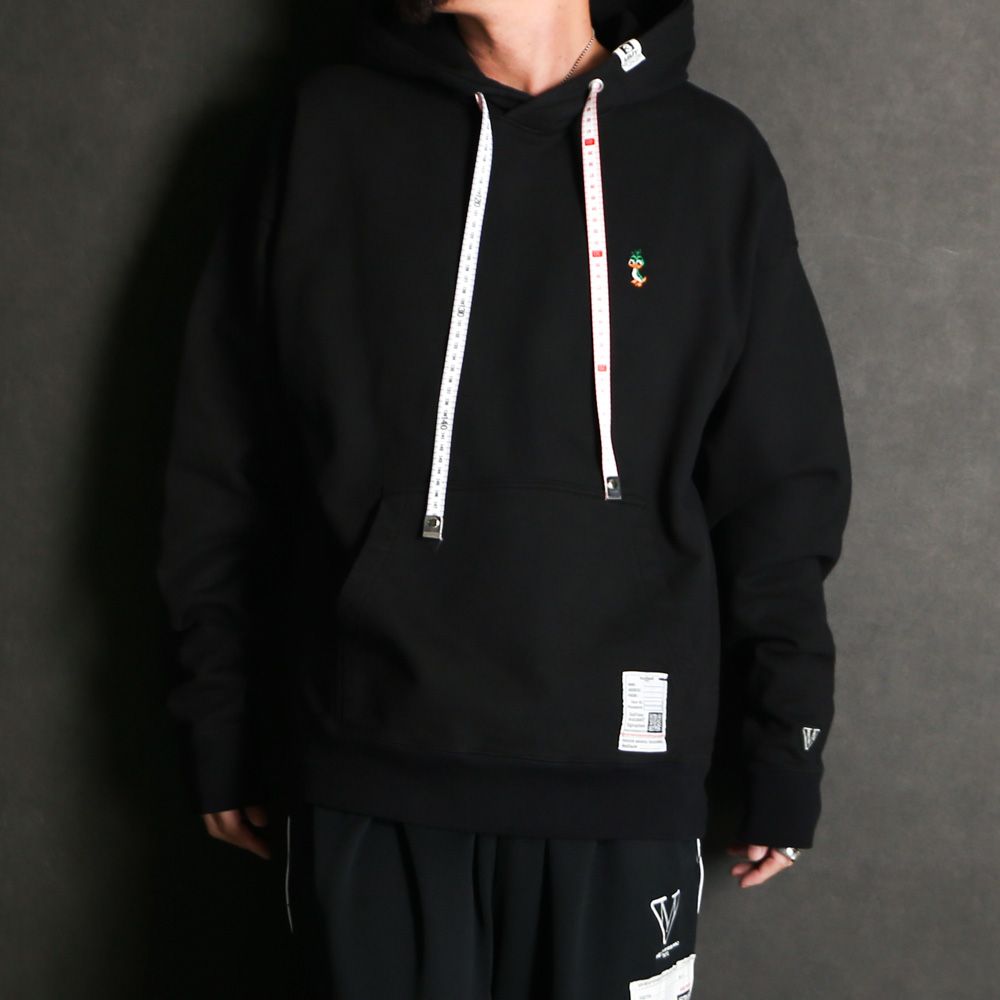 Leon Embroidery Hoodie - BLACK / レオン エンブロイダリー フーディー / J16HD791