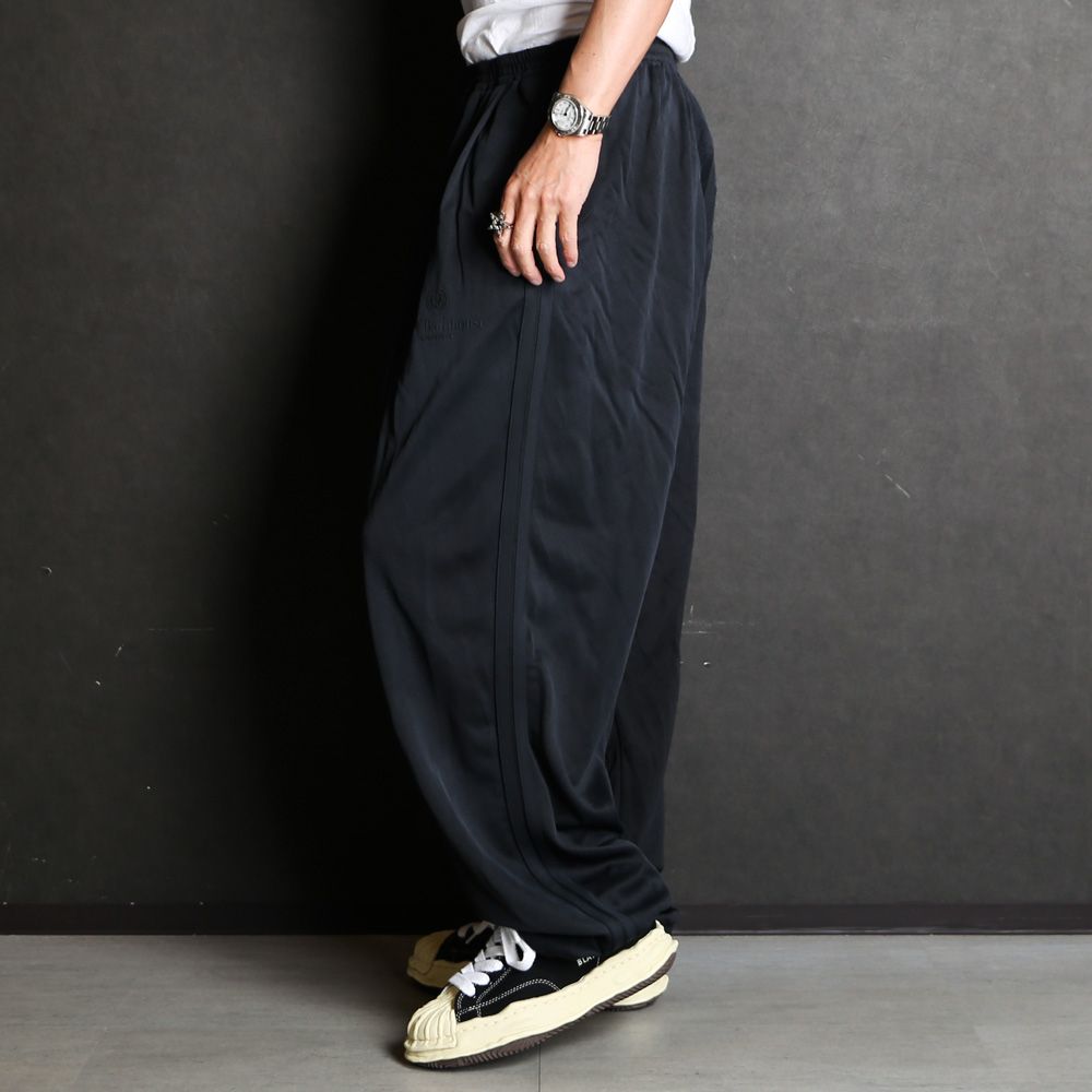 訳アリ特価☆V12 メンズ STAR EMBROIDERY PANTS 黒 L