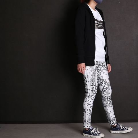 Seagreen×RESOUND CLOTHING(女性モデル173cm)