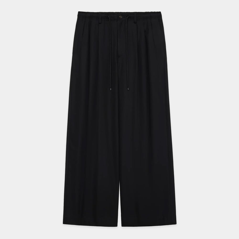 TRIPLE PLEATED EASY TROUSERS - BLACK / 60/2オーガニック強燃ボイル3/2ツイル - トリプルプリーテッドイージートラウザーズ / A26A16PT02C (3月中旬～下旬入荷予定)