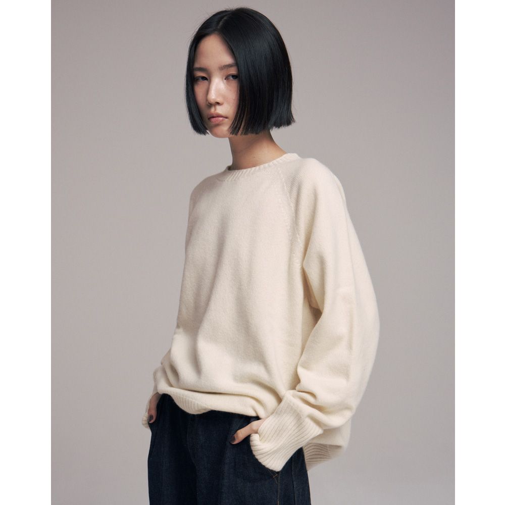 Seamless knit sweater - Wool & cashmere & silk / シームレス クルーネックセーター - ウール & カシミヤ & シルク / SN-592E