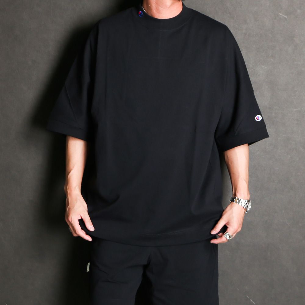 × Champion / CREWNECK T-SHIRT / C8-Z345
