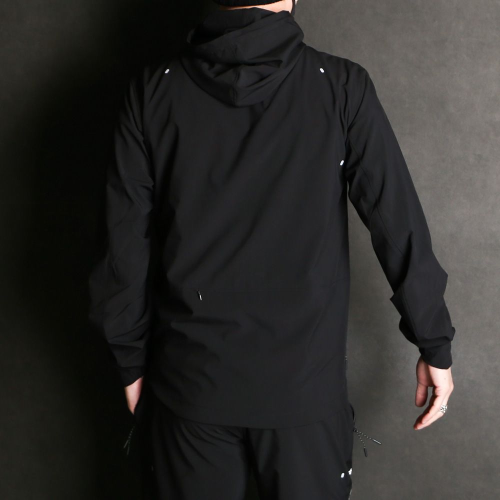 1PIU1UGUALE3 RELAX - 【ラスト1点-サイズXL】 RUNNING LOGO HOODIE