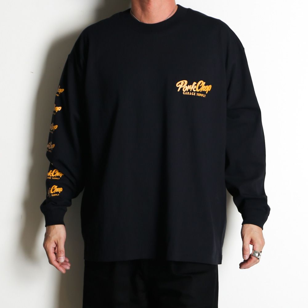 SCRIPT PORK L/S TEE - BLACK / ロングスリーブTシャツ