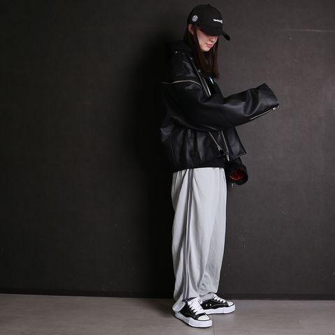 【FACETASM】【Maison MIHARA YASUHIRO】コーディネート(女性モデル167cm)