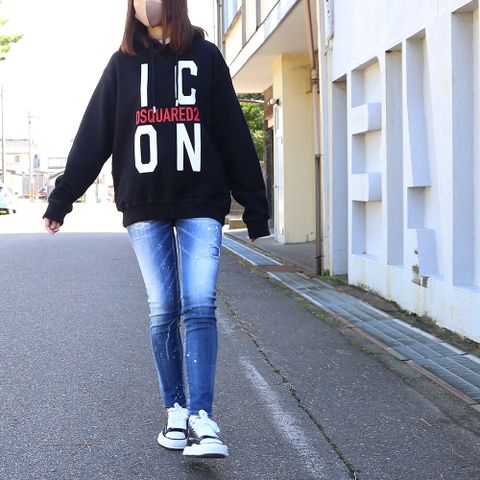 DSQUARED2×Maison MIHARA YASUHIRO コーディネート(女性モデル166cm)