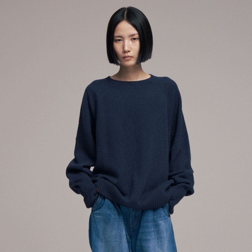 Seamless knit sweater - Wool & cashmere & silk / シームレス クルーネックセーター - ウール & カシミヤ & シルク / SN-592I