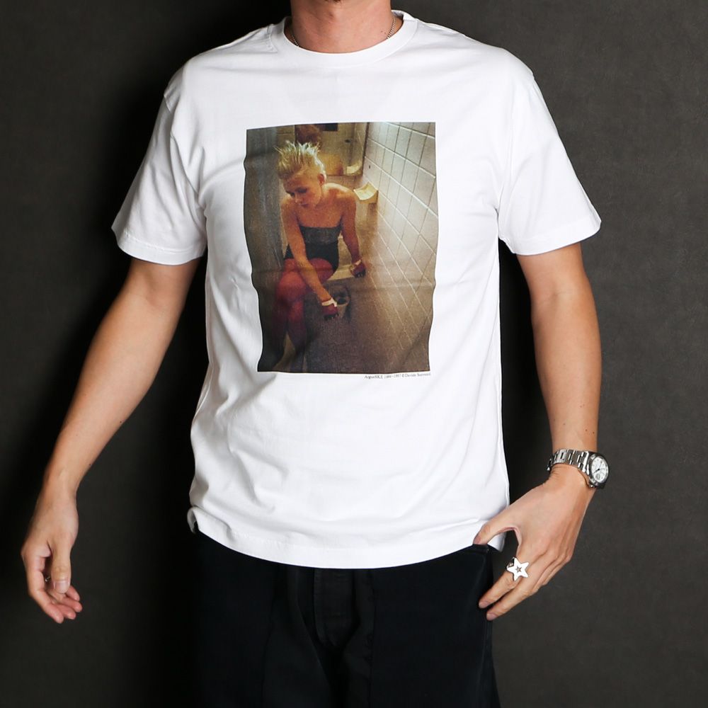 Stie-lo × Davide Sorrenti Jicky in the Bathroom T-SH / 23MND-STL004