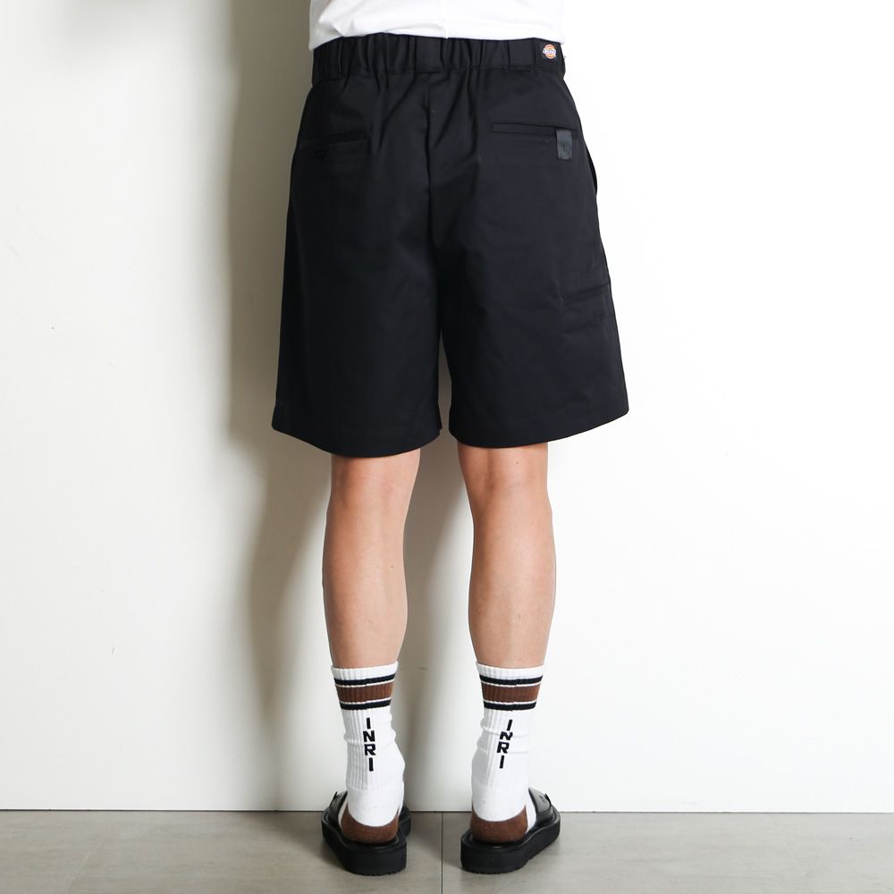 × DICKIES / 2TUCK HALF PANTS - BLACK / 2261-CP41-029