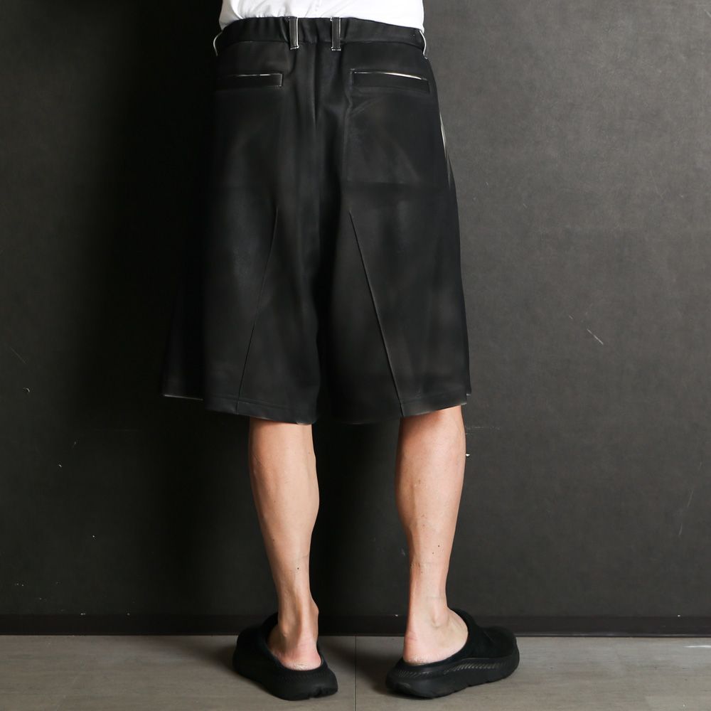 "Leather Coating Jersey" Short Track Pants - Black / レザーコーティングジャージ ショートトラックパンツ / TA26SS-PT090