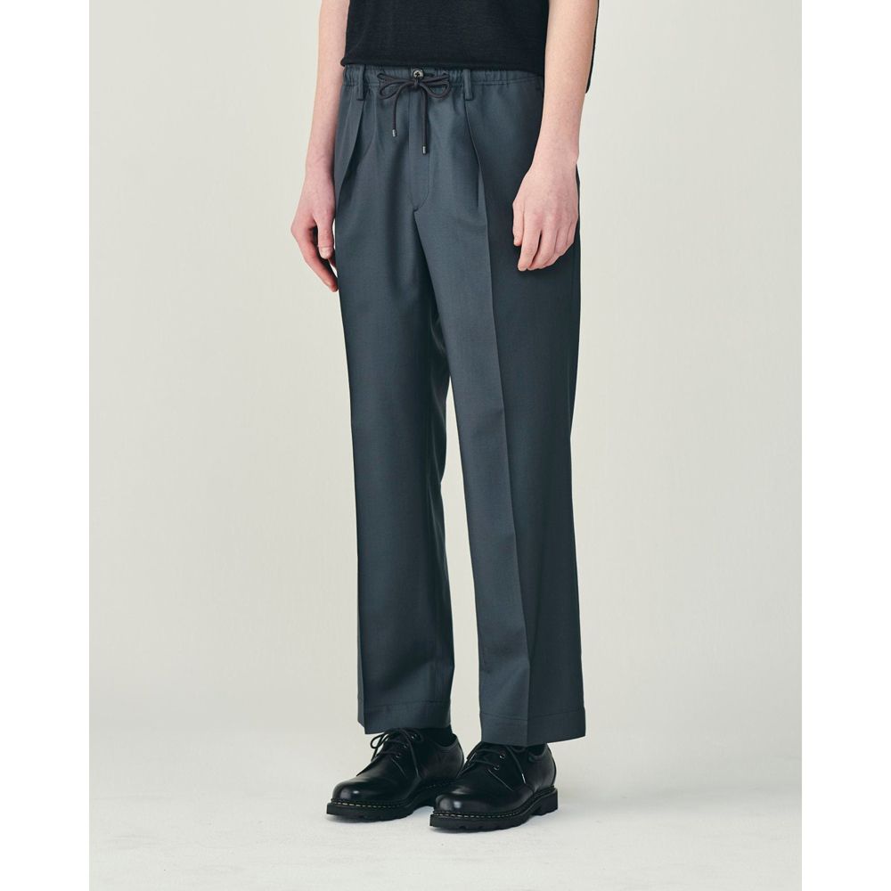 ONE TUCK TAPERED EASY PANTS - CHARCOAL / オーガニックウール2/80トロピカル - ワンタックテーパードイージーパンツ / A26B04PT01C (4月下旬入荷予定)